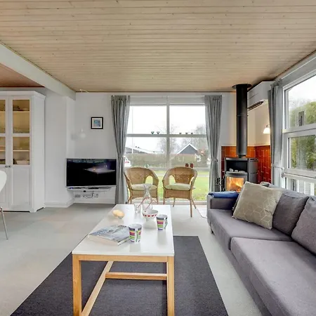 Bjarke - 200m From The Sea By Interhome Frorup